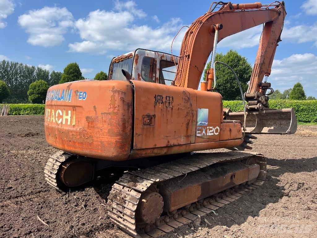 Hitachi EX 120-5 Pelle sur chenilles