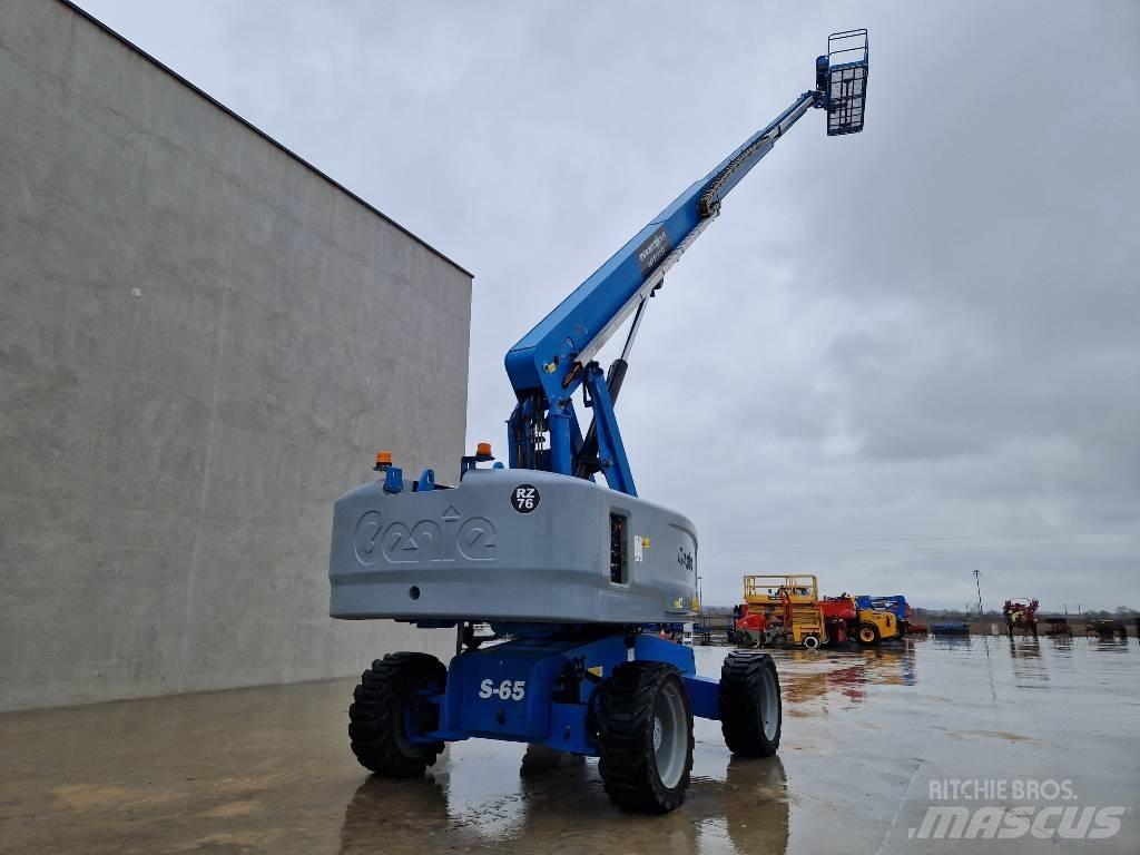 Genie S 65  RZ76 Nacelles télescopiques
