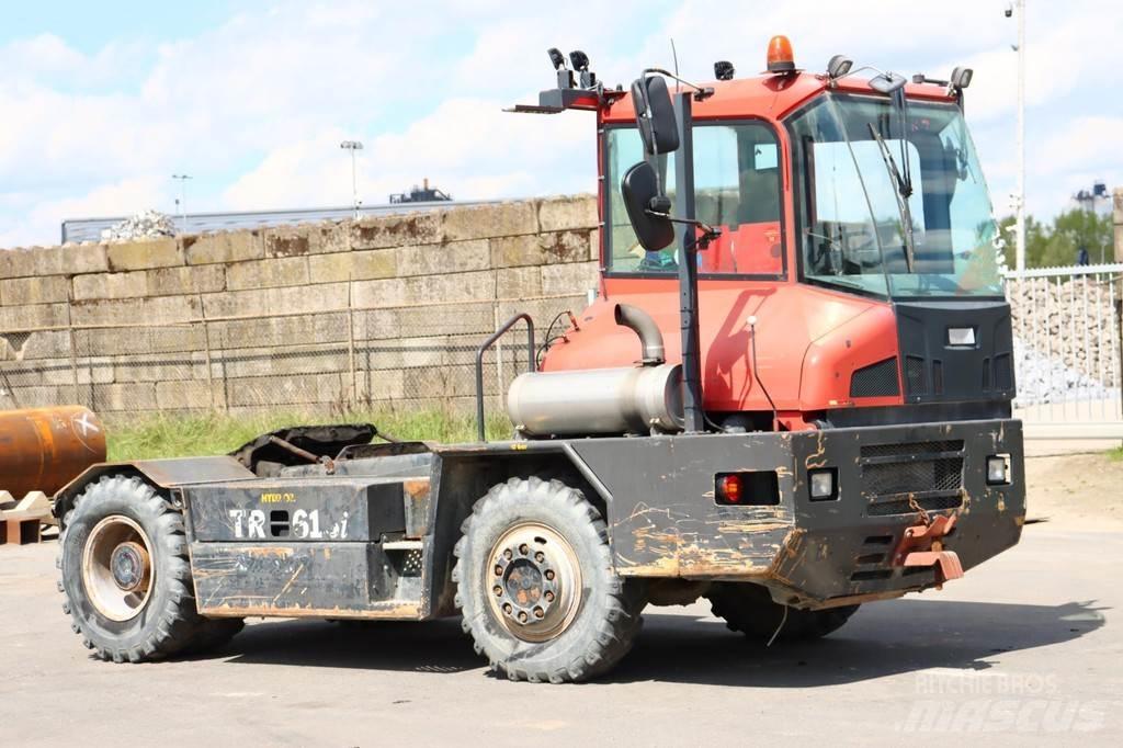 Kalmar TR618iA Tracteur de manœuvre