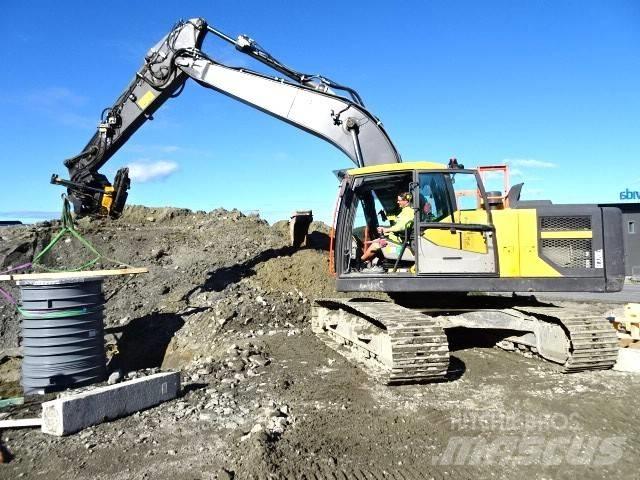 Volvo EC220EL Pelle sur chenilles