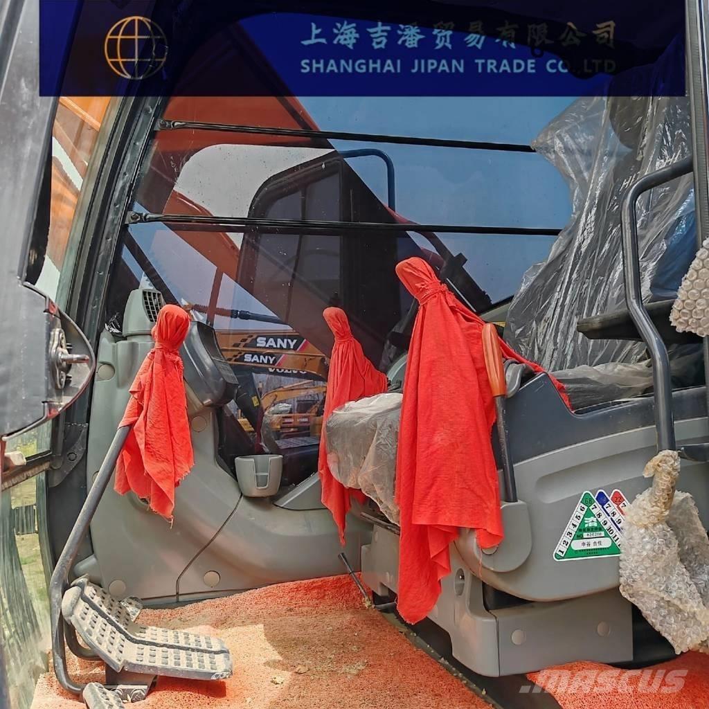 Hitachi ZX 210 Pelle sur chenilles