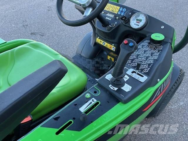 Avant 225 Chargeuse multifonction