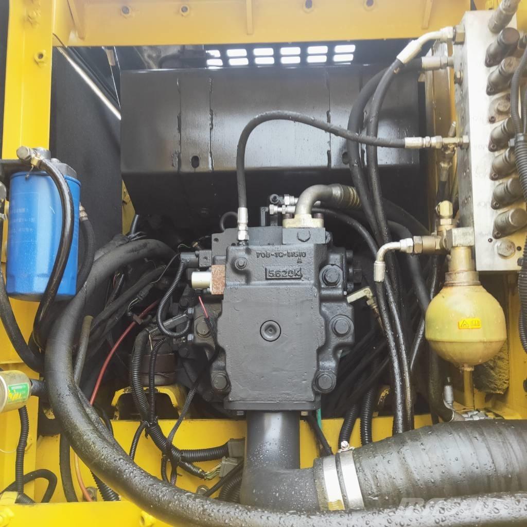 Komatsu PW160W-7 Pelle sur pneus