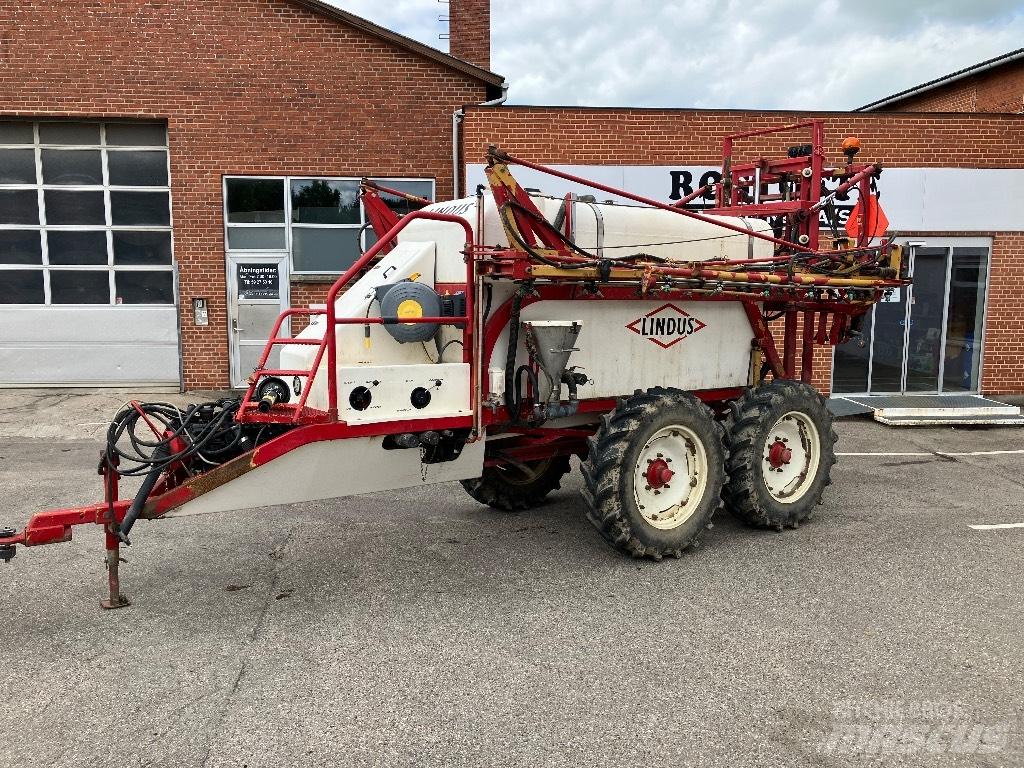Lindus 4000 24 meter Pulvérisateurs traînés