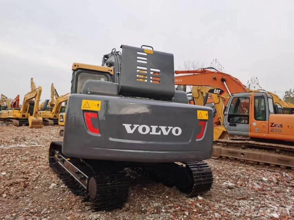 Volvo EC 210 Pelle sur chenilles
