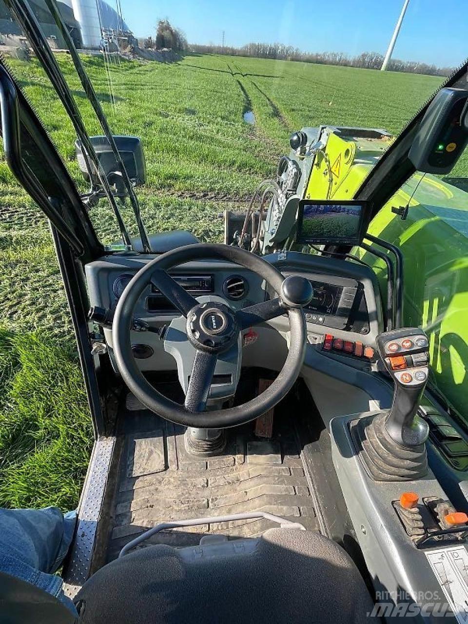 CLAAS SCORPION 756 Nacelles télescopiques