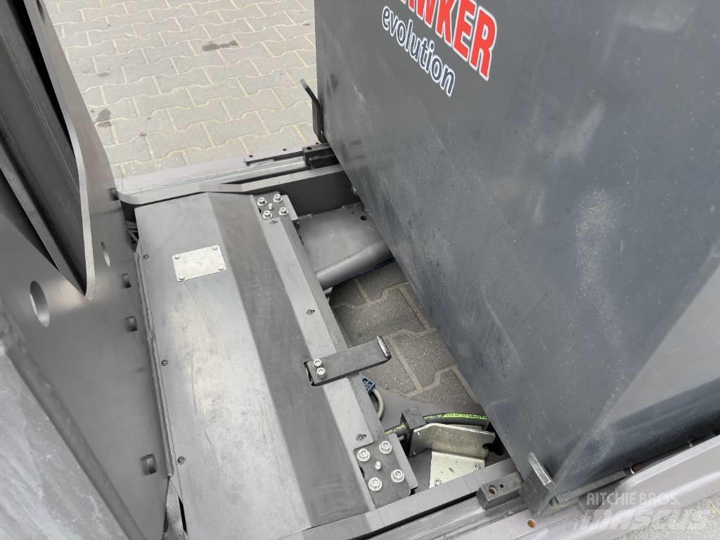 Nissan ULS 120 Chariot à mât rétractable