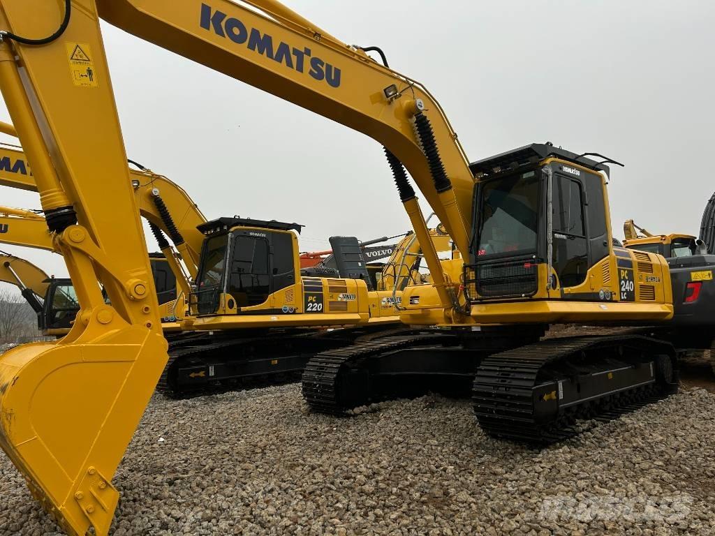 Komatsu 240-8 Pelle sur chenilles