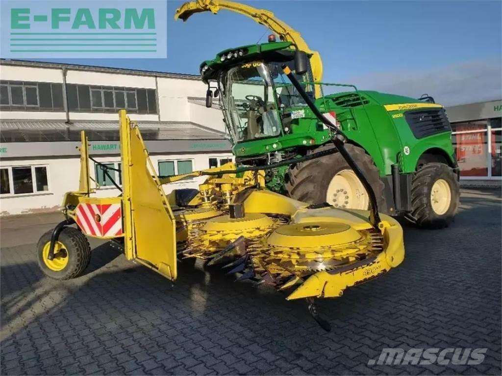 John Deere 9800 Ensileuse automotrice
