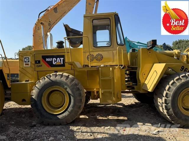 CAT 966 F Chargeuse sur pneus