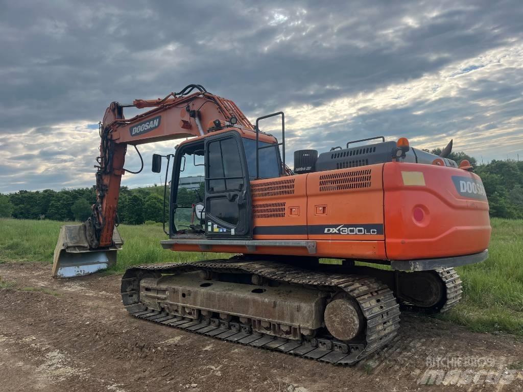 Doosan DX 300 LC Pelle sur chenilles
