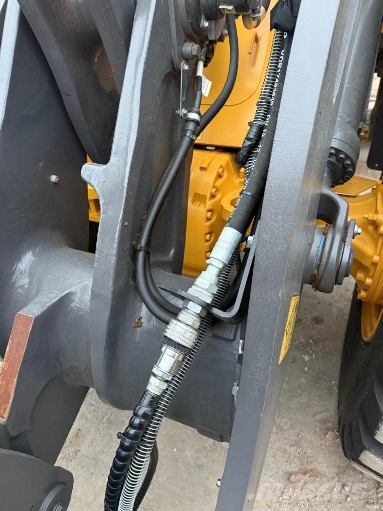 Volvo L90H2 Chargeuse sur pneus