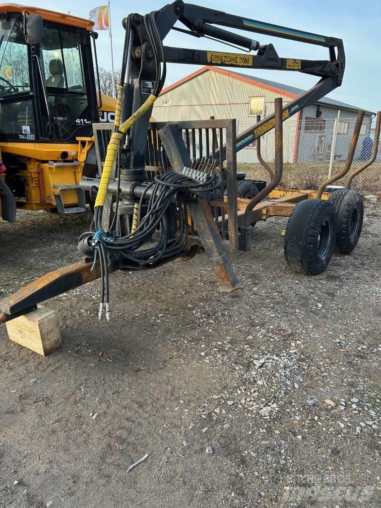 Mowi 2046 Remorque forestière avec grue