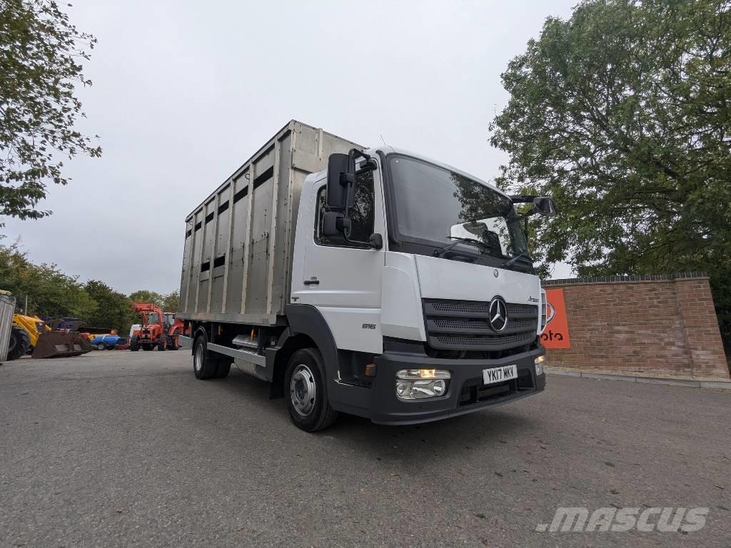 Mercedes-Benz 816 Camion Fourgon