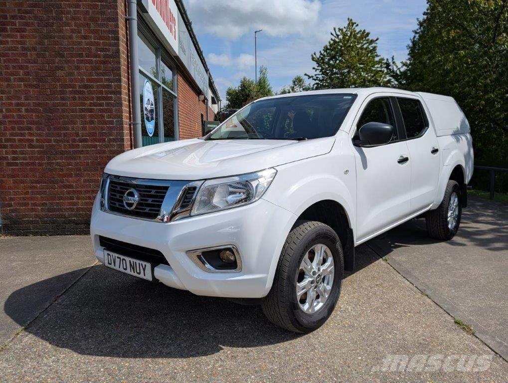 Nissan Navara Utilitaire benne