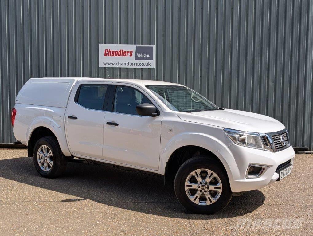 Nissan Navara Utilitaire benne