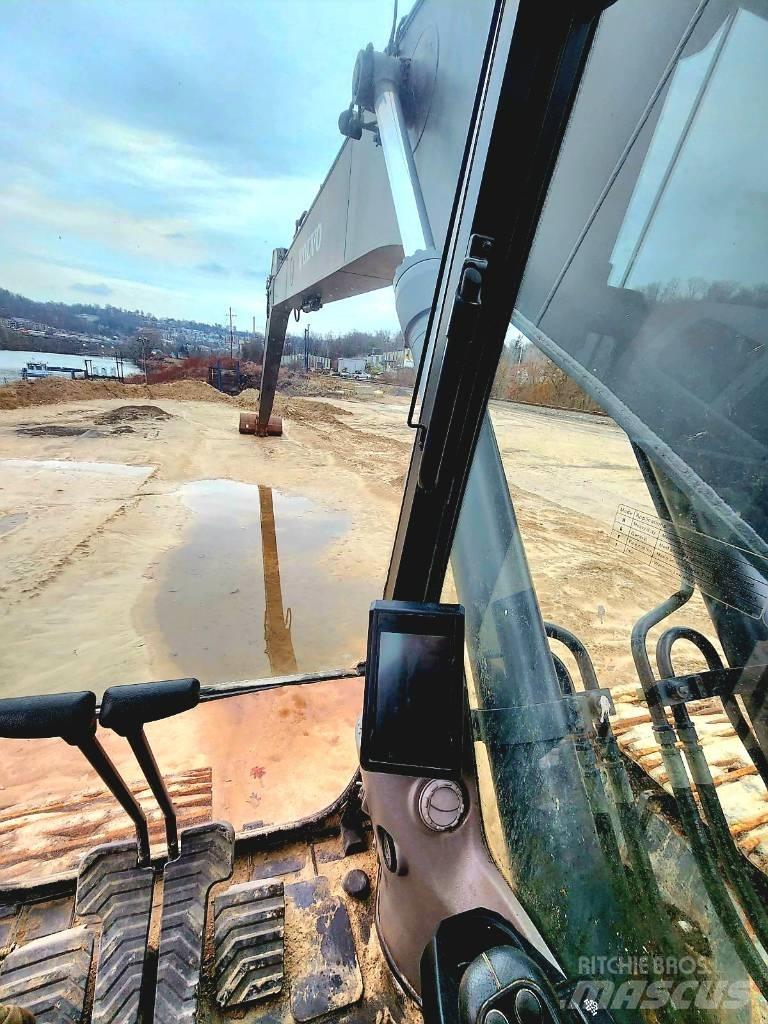 Volvo EC300ELR Pelle sur chenilles