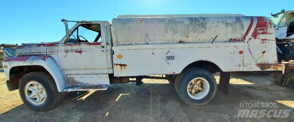Ford F 600 Motrici cisterna