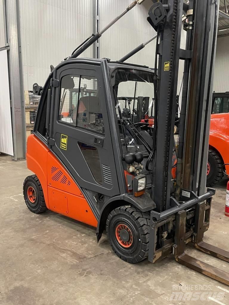 Linde H25D-02 Chariots diesel