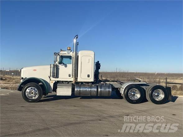 Peterbilt 367 Tracteur routier