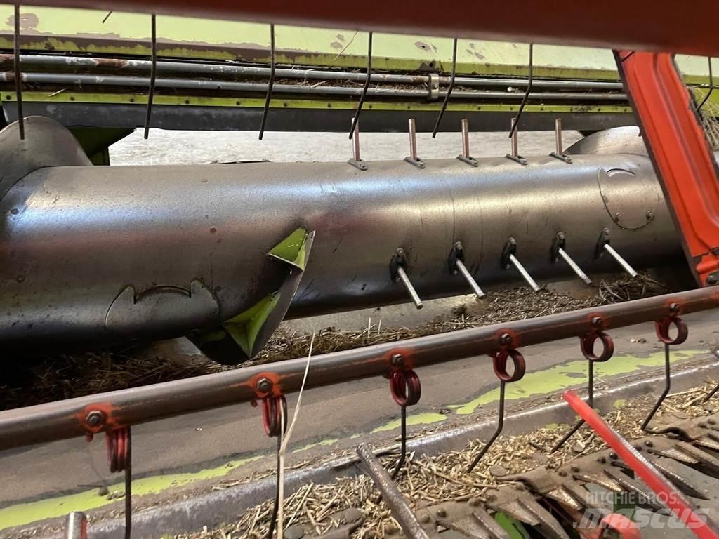 CLAAS LEXION 580 Moissonneuse batteuse