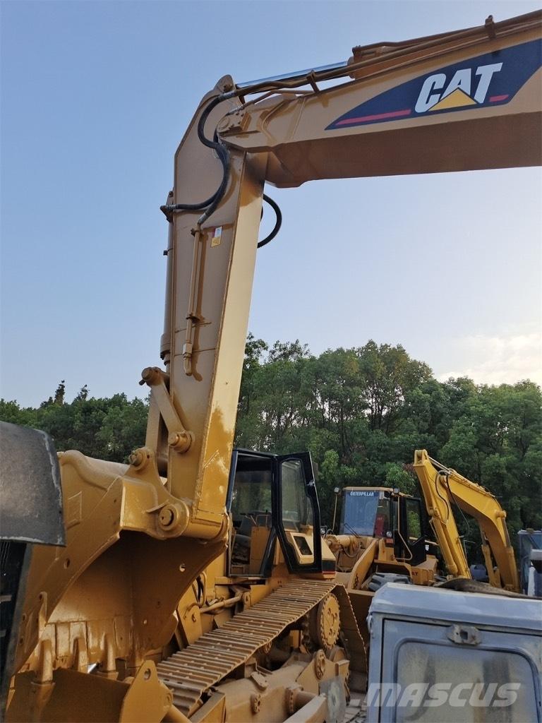 CAT 320 C L Pelle sur chenilles