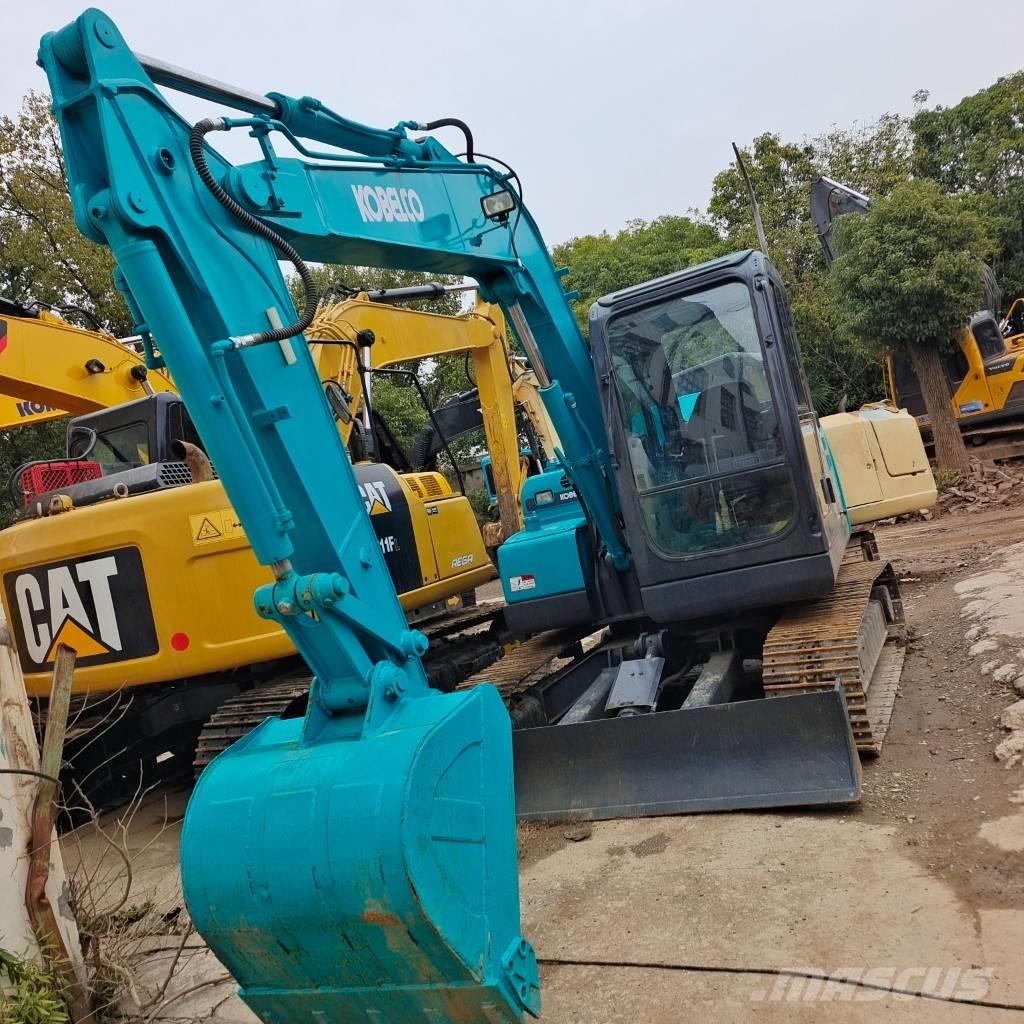 Kobelco SK 75 Pelle sur chenilles