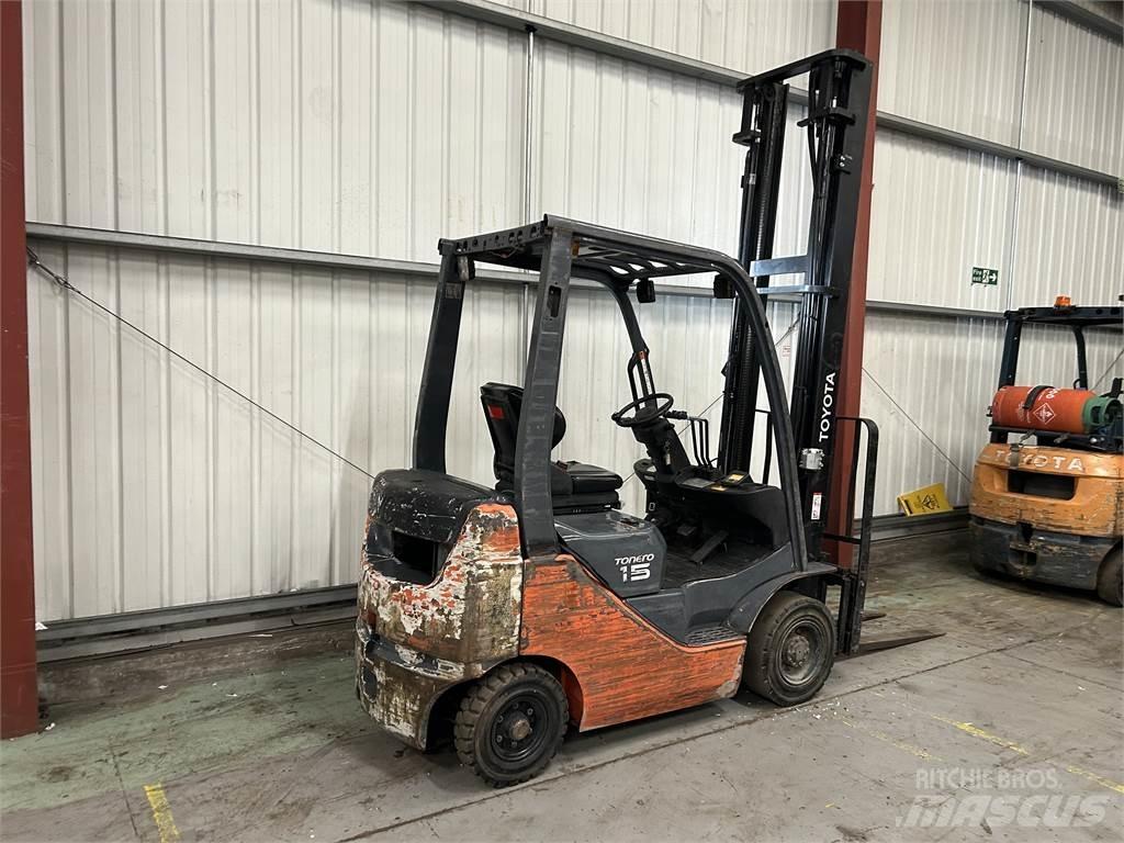 Toyota 02-8FDF15 Chariots diesel