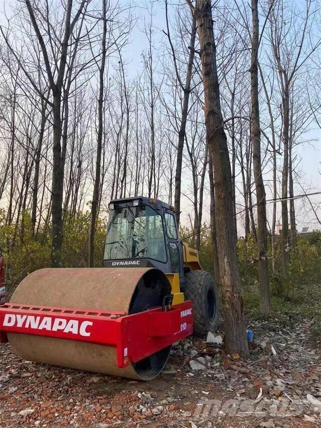 Dynapac CA301 Rouleaux monocylindre