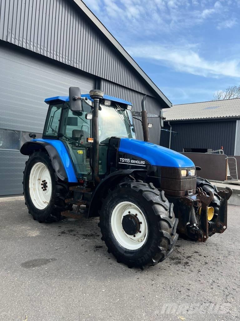 New Holland TS 115 Tracteur