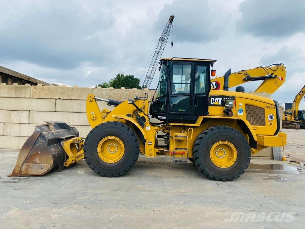 CAT 926m Chargeuse sur pneus