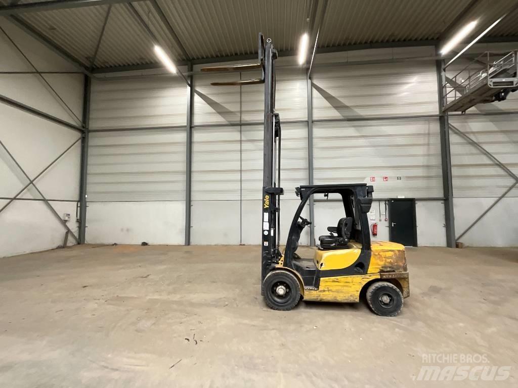 Yale GDP 35 VX Chariots diesel