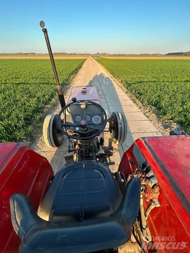 Massey Ferguson 240 Tracteur