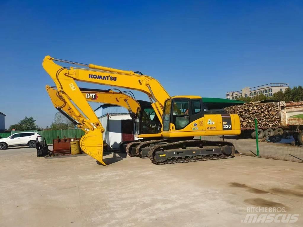 Komatsu PC 220 Pelle sur chenilles