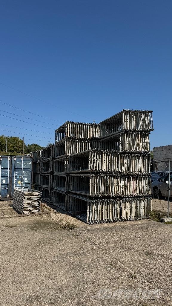  Rux Scaffolding Echafaudage