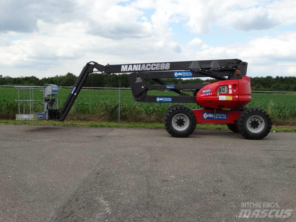 Manitou 200 ATJ Nacelles articulées