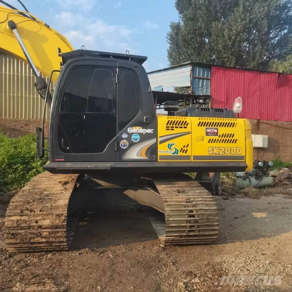 Kobelco SK 200 D Pelle sur chenilles