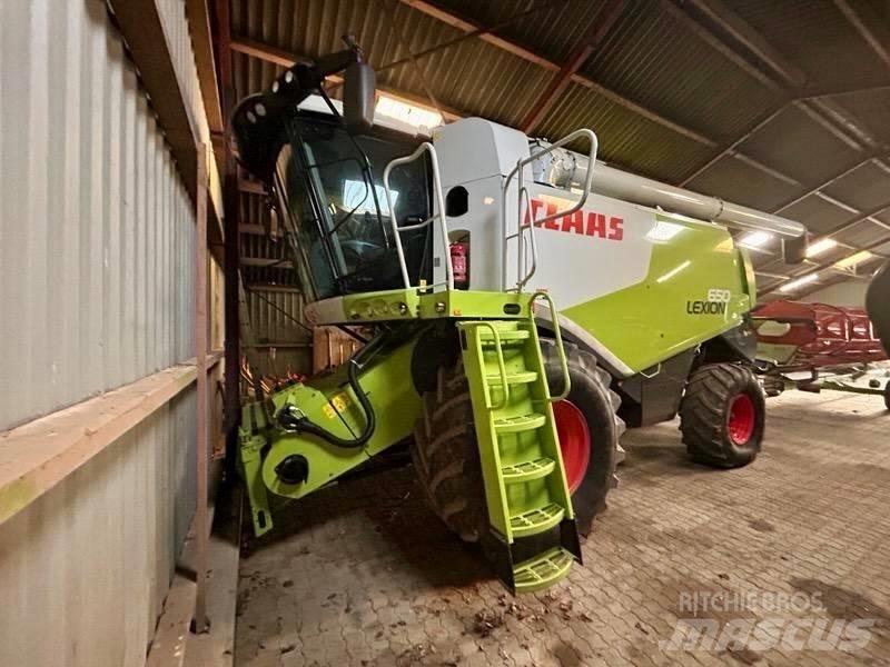 CLAAS Lexion 650 Moissonneuse batteuse