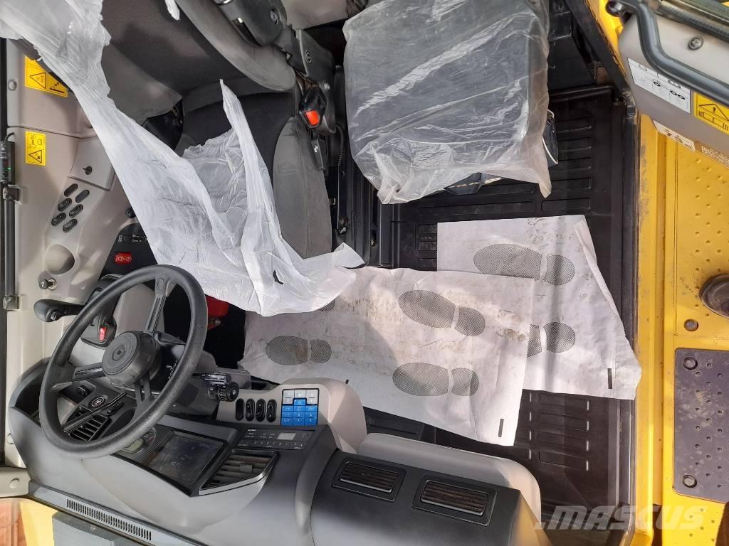 Komatsu HM300-5 Tombereau articulé