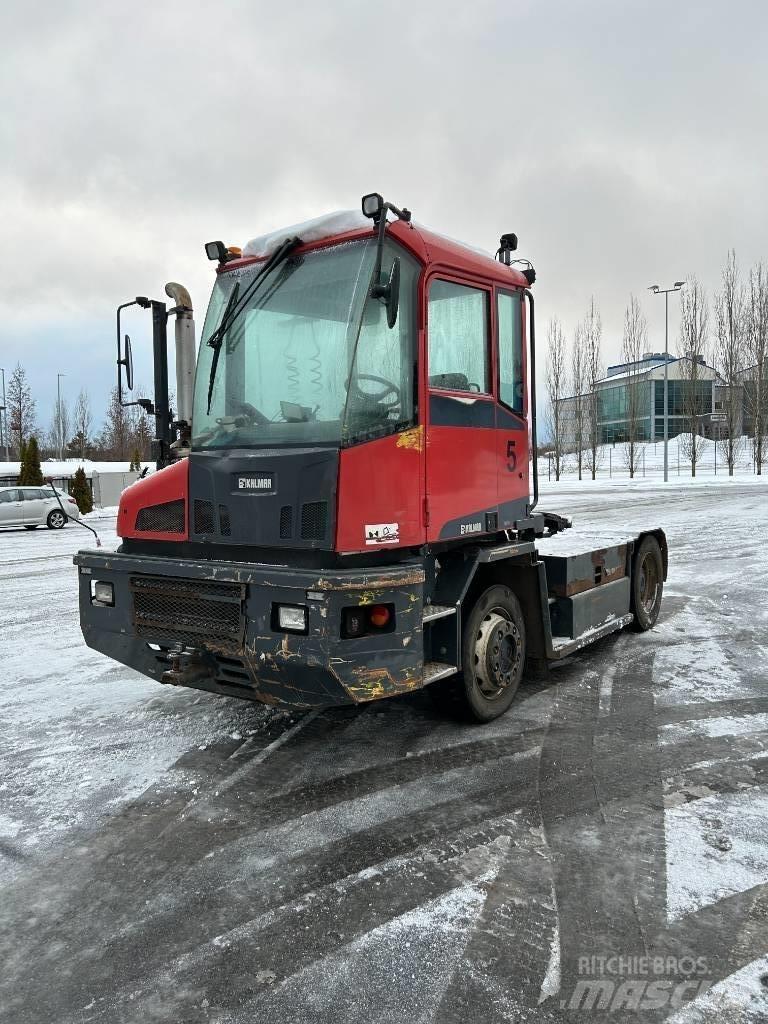 Kalmar TR618i Tracteur de manœuvre