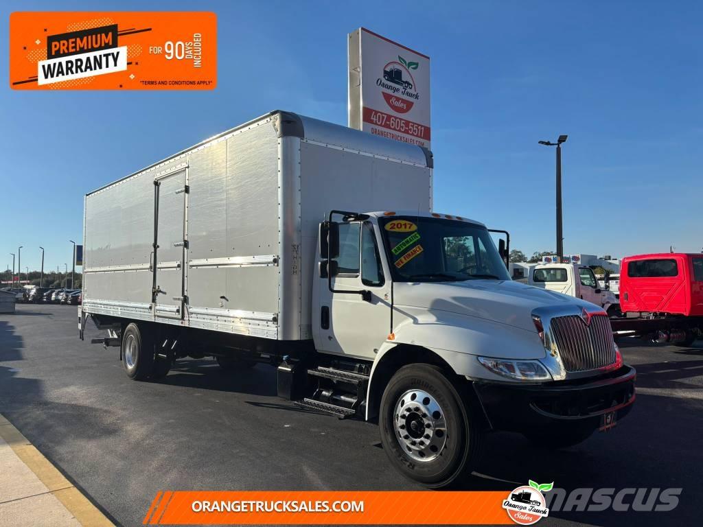 International 4300 Camion Fourgon