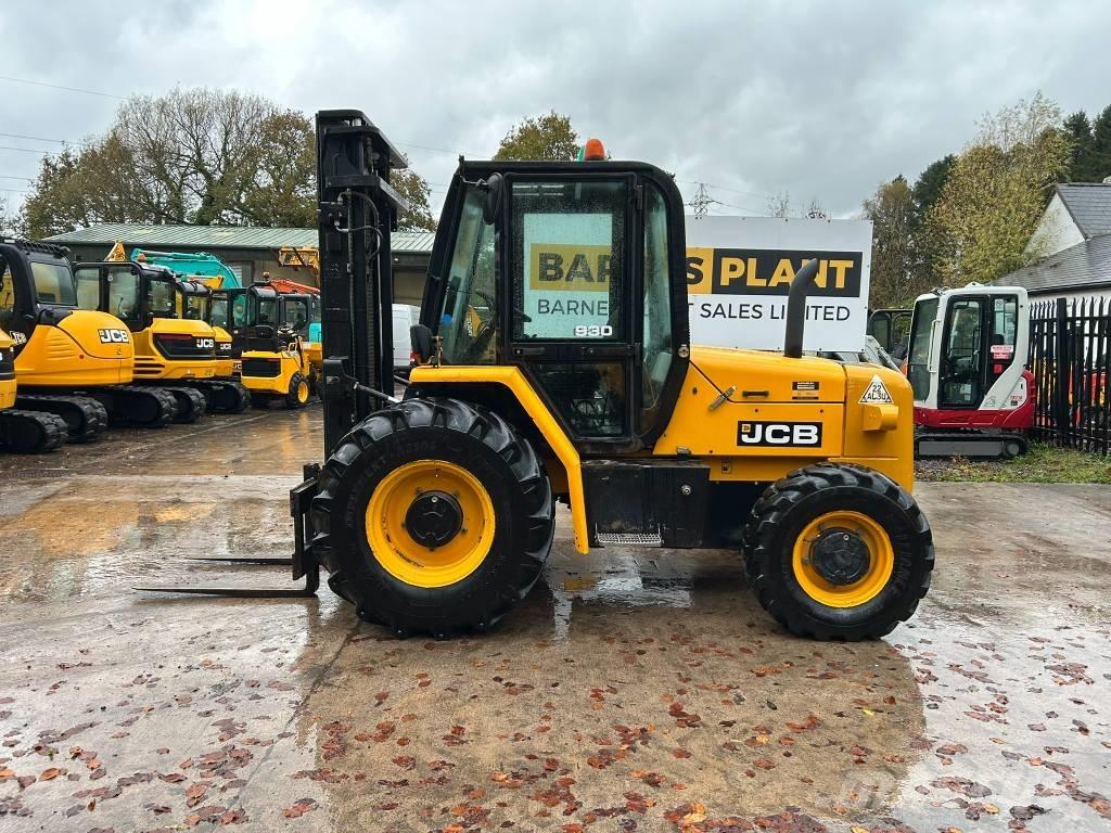 JCB 930 RTFL Chariot tout terrain