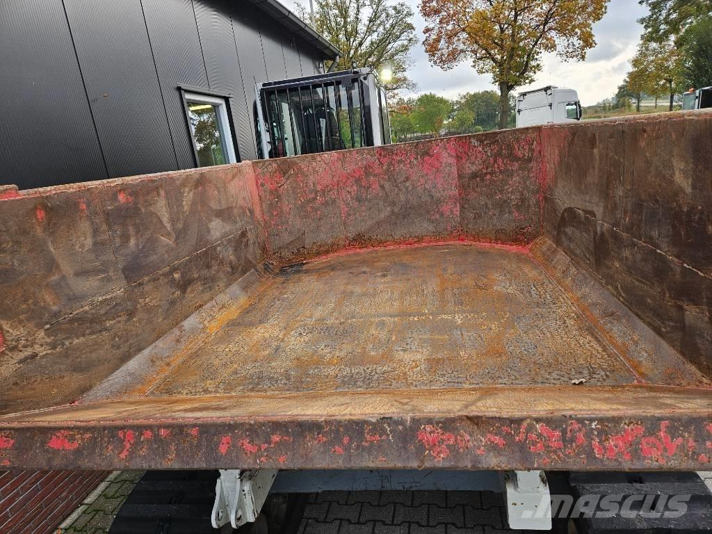 Takeuchi TCR50-2 Tombereau sur chenilles