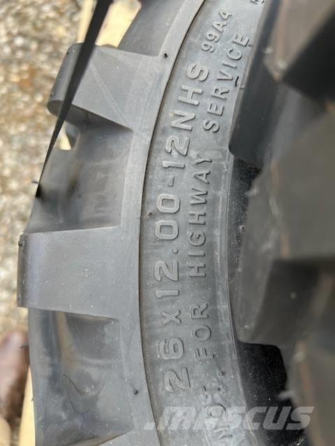 Iseki WHEELS & TYRES Pneus, roues et jantes