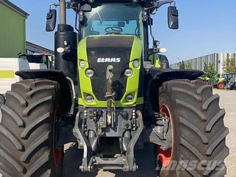 CLAAS Axion 930 Tracteur