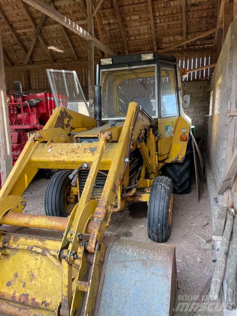 Massey Ferguson 50 B Tractopelle