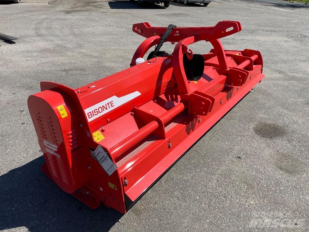 Maschio Bisonte 300 Broyeur / Gyrobroyeur / Epareuse