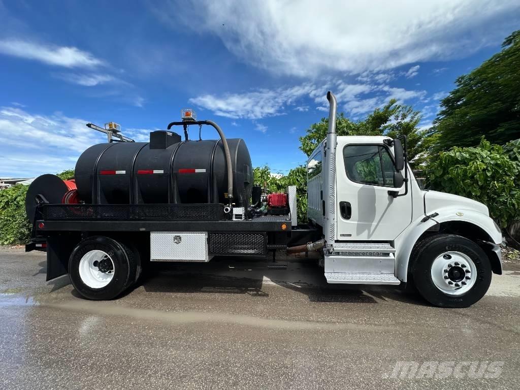 Freightliner M2 Camion aspirateur, Hydrocureur