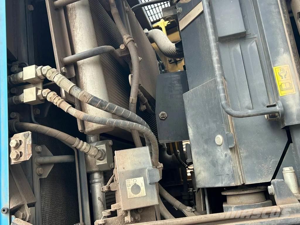 Komatsu WA470-7 Chargeuse sur pneus