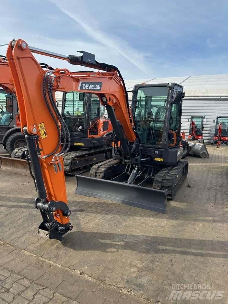 Develon DX 63-7 Mini pelle < 7t